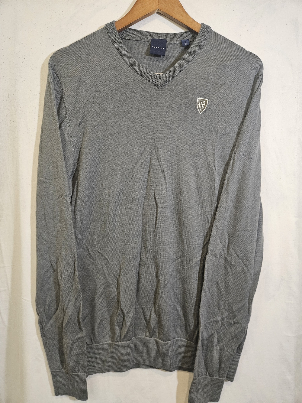 Men's V-Neck Shield Crest Sweater in Gray